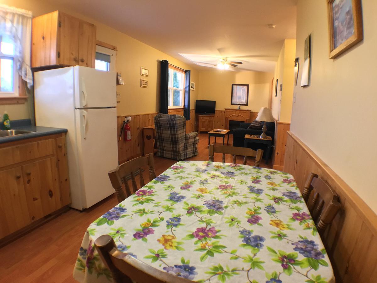 Upper Clements Cottages & RV Park Annapolis Royal Buitenkant foto