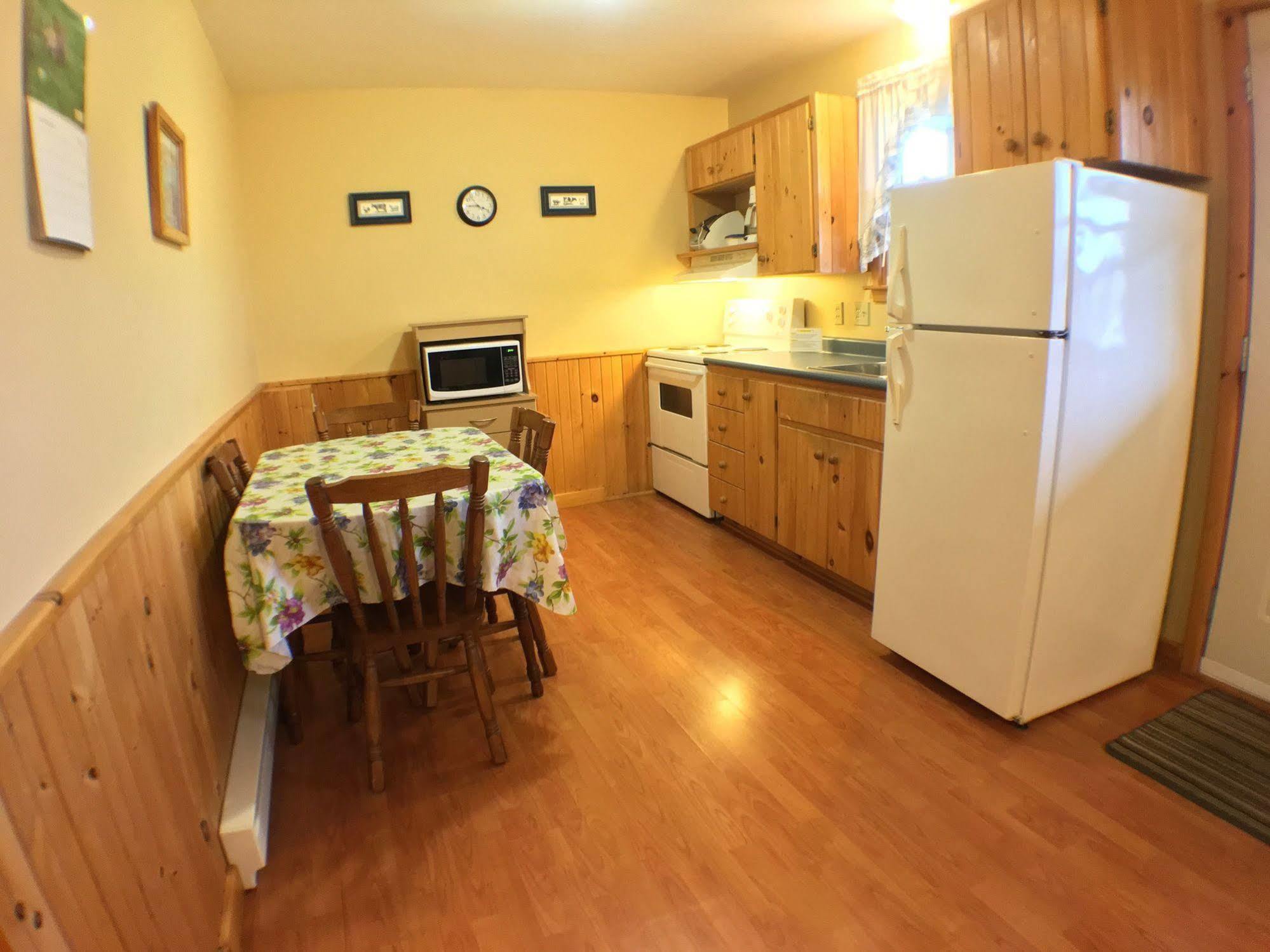 Upper Clements Cottages & RV Park Annapolis Royal Buitenkant foto